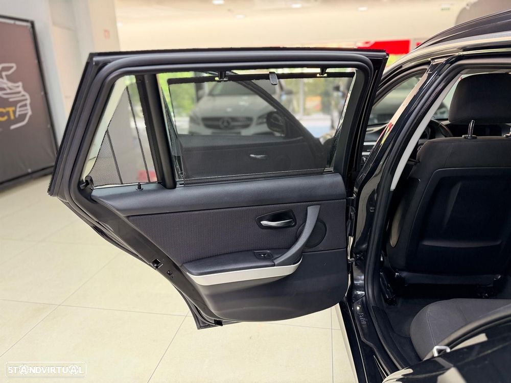 BMW 320 d Navigation - 15