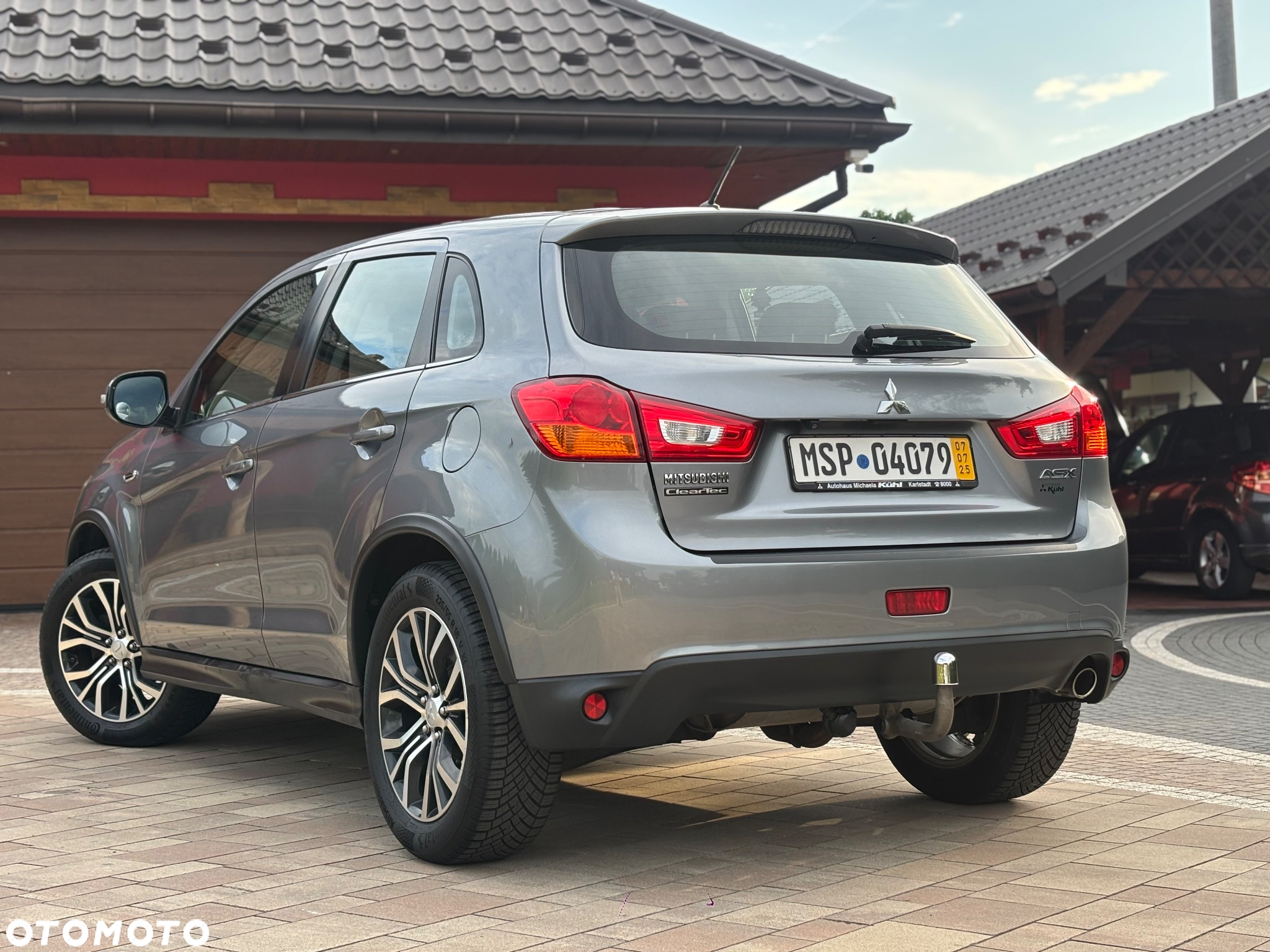 Mitsubishi ASX - 8