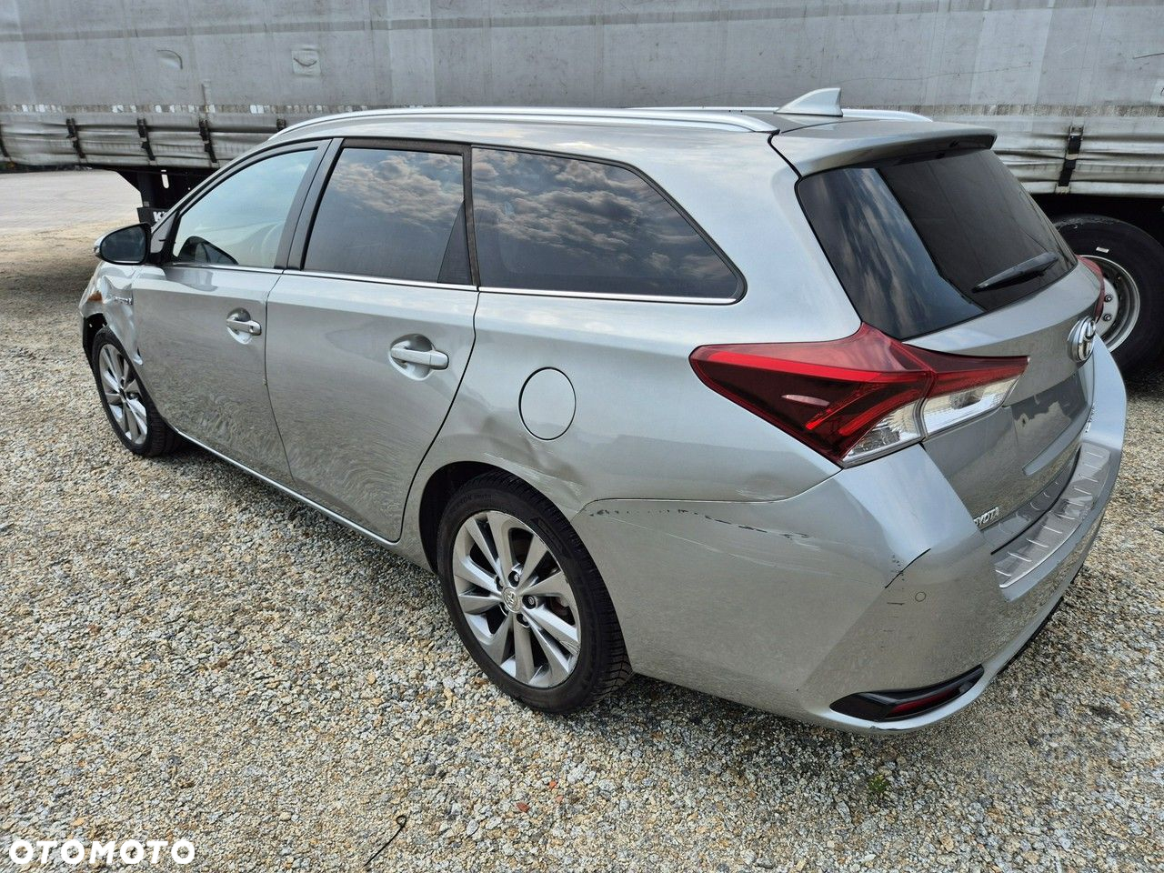 Toyota Auris - 3