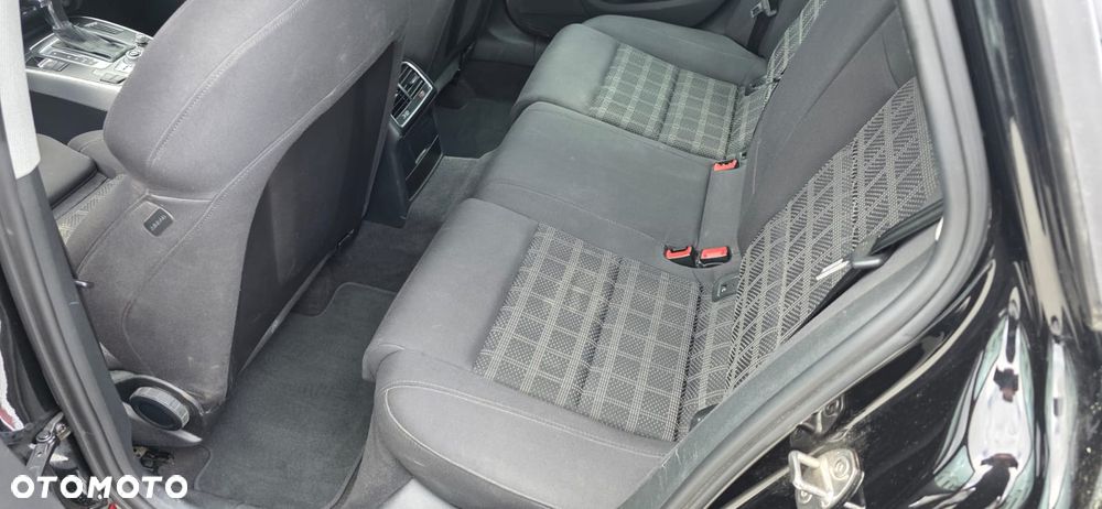 Audi A4 Avant 2.0 TDI DPF quattro S tronic S line Sportpaket - 17
