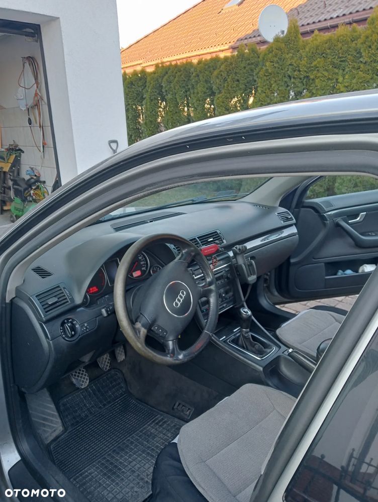 Audi A4 Limousine 1.9 TDI - 8