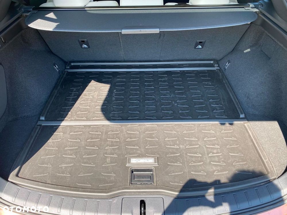 Lexus RX 450h+ Prestige - 38