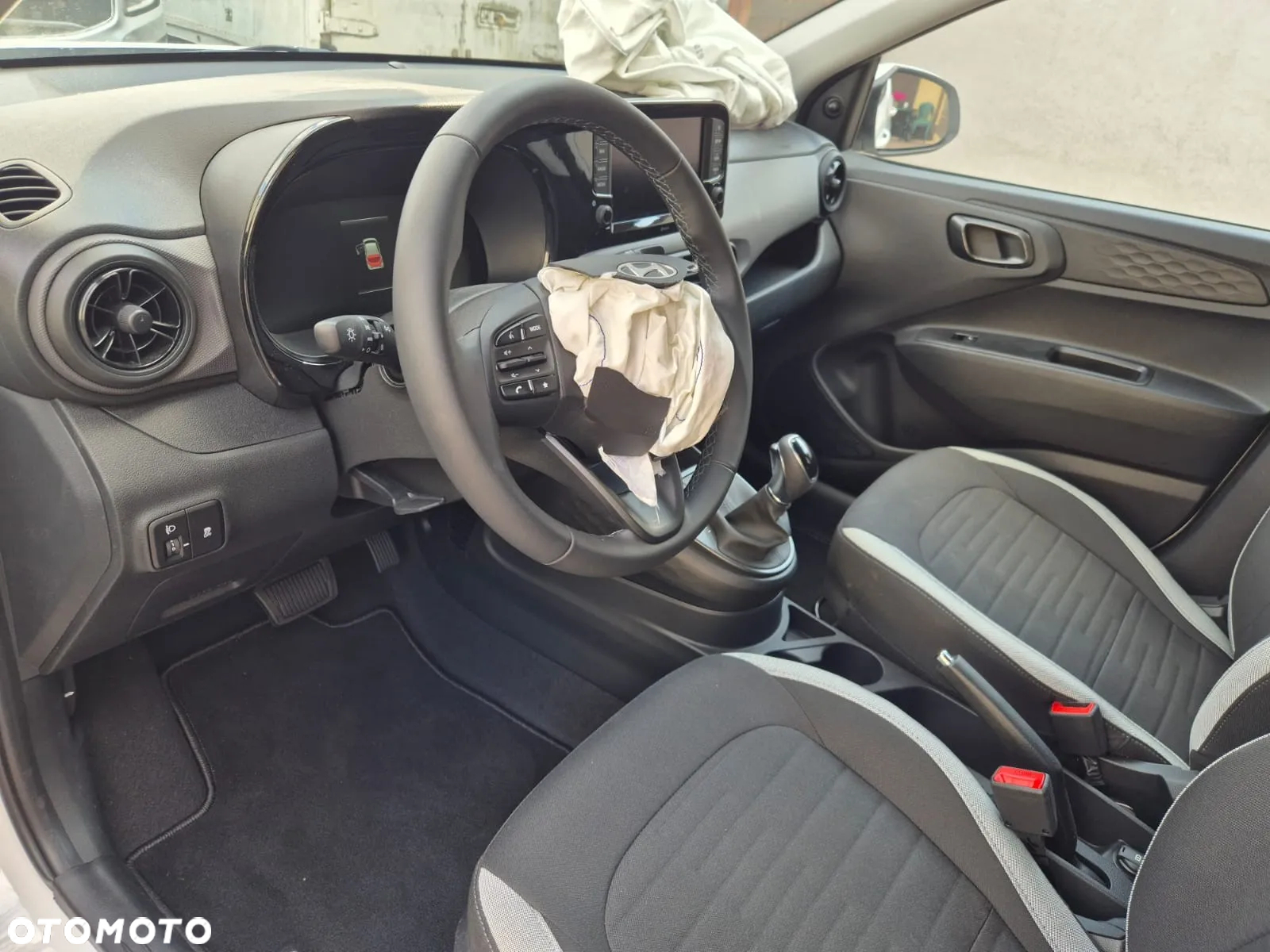 Hyundai i10 1.0 Automatik Style - 11