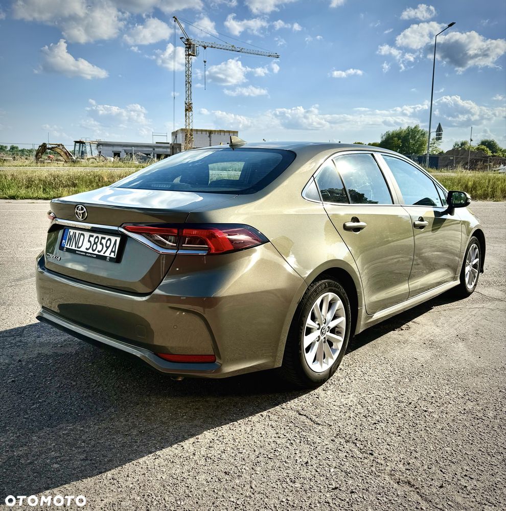 Toyota Corolla - 4