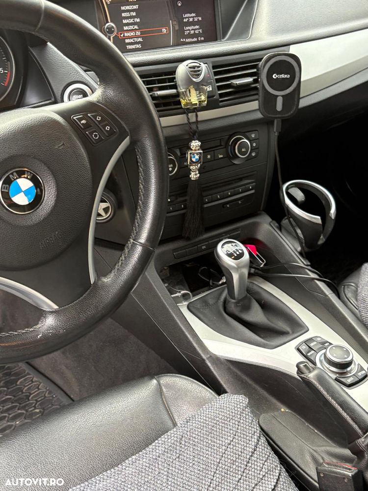 BMW X1 sDrive20d - 8