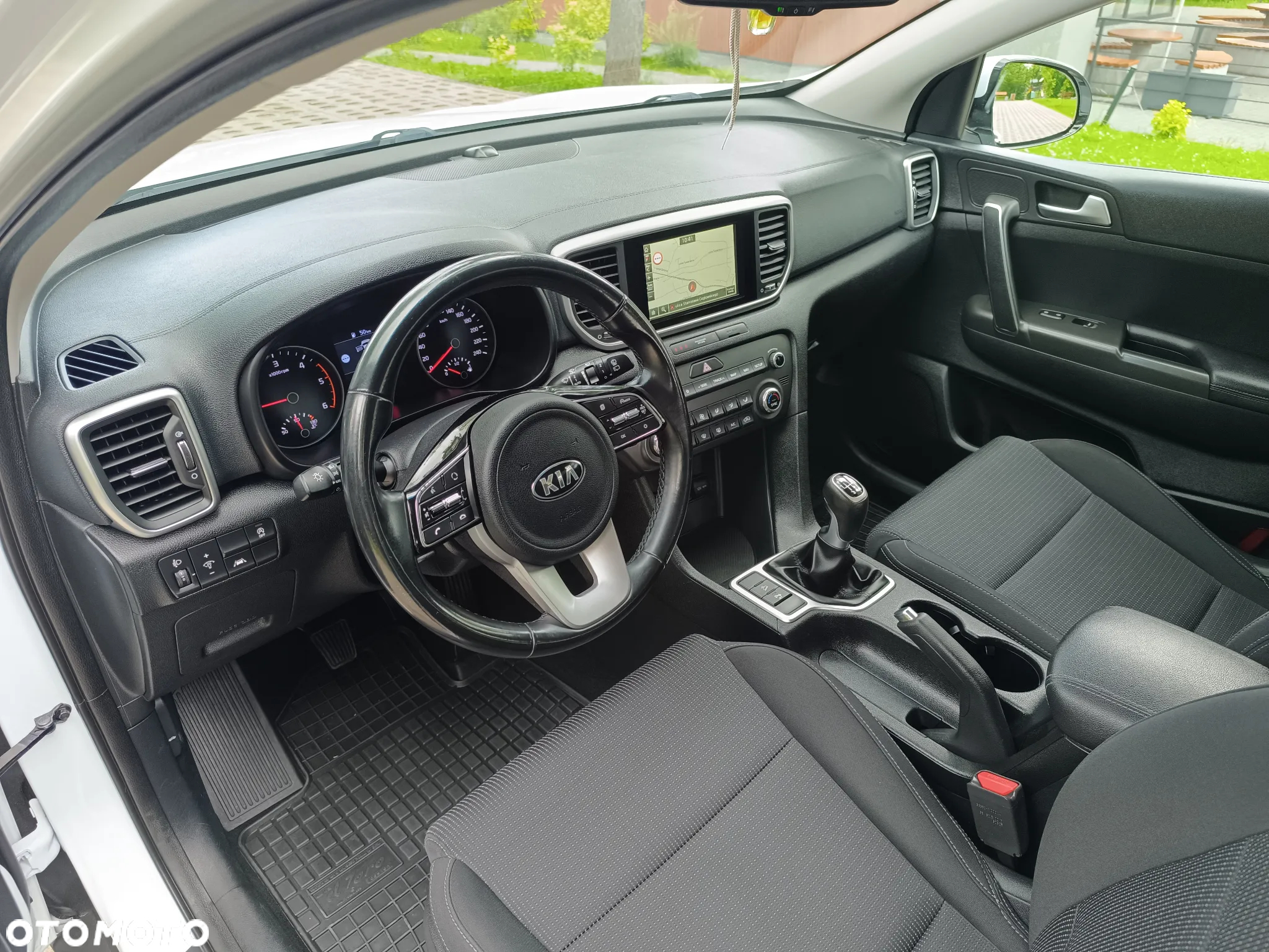 Kia Sportage 1.6 CRDI Black Edition Plus 2WD - 22