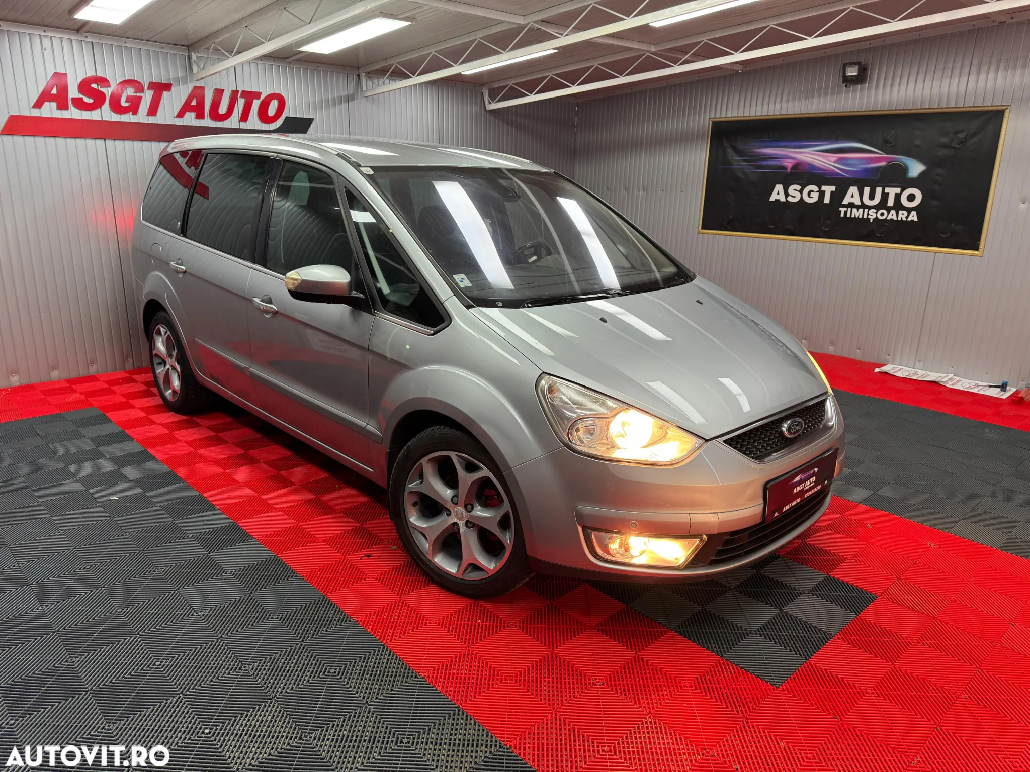 Ford Galaxy 2.0 TDCi Ghia - 3
