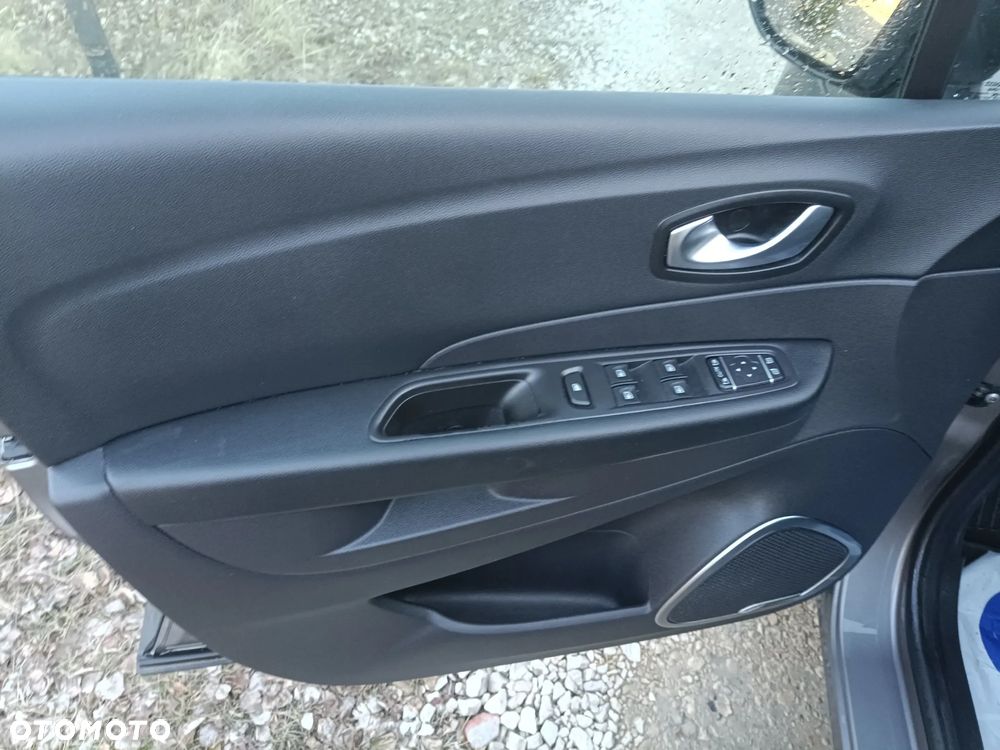 Renault Captur (ENERGY) dCi 90 EDC BOSE EDITION - 1