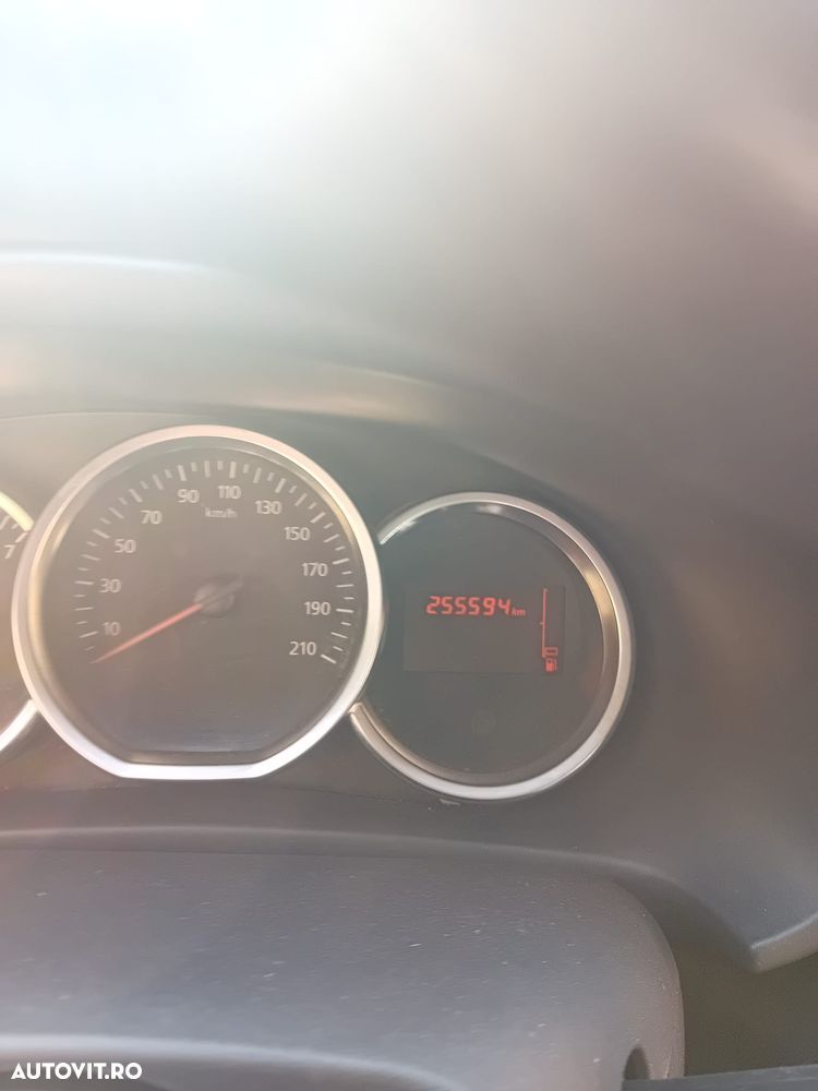 Dacia Logan 1.0 SCe Acces - 1