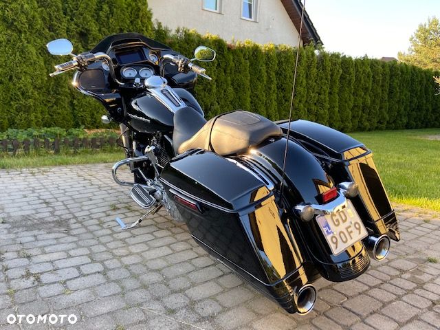 Harley-Davidson Touring Road Glide - 13