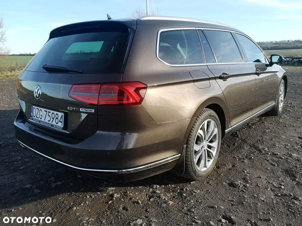 Volkswagen Passat 2.0 TDI BMT Highline - 11