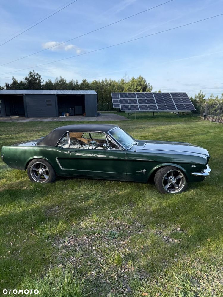 Ford Mustang - 6