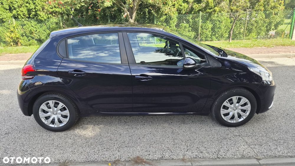 Peugeot 208 82 PureTech Style - 6
