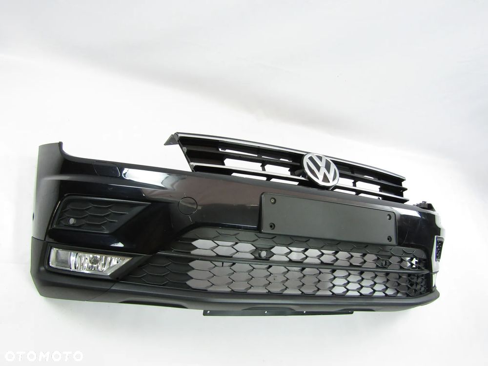 Zderzak przedni VW Tiguan 5NA 16 - 20 Sprysk. / Pdc-6 Lakier LC9X - 11