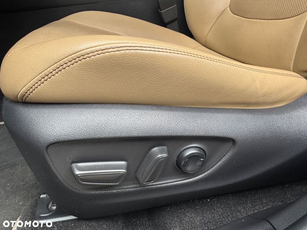 Toyota RAV4 2.5 Hybrid Executive 4x4 - 18