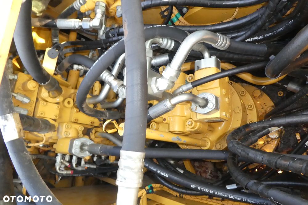 Caterpillar 323 EL Z NIEMIEC DWIE ŁYŻKI - 26