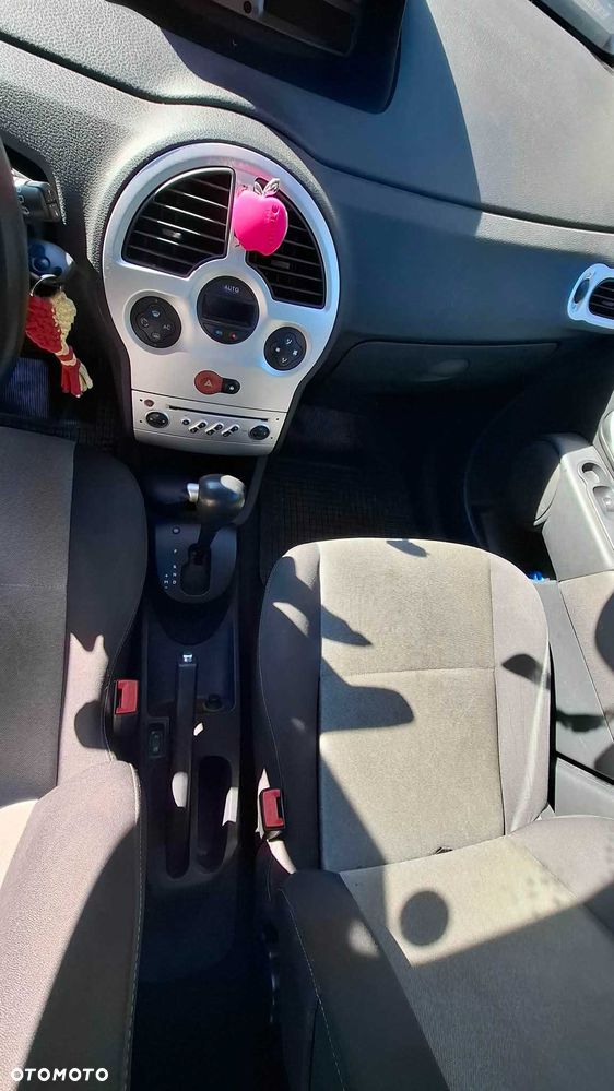 Renault Modus - 3