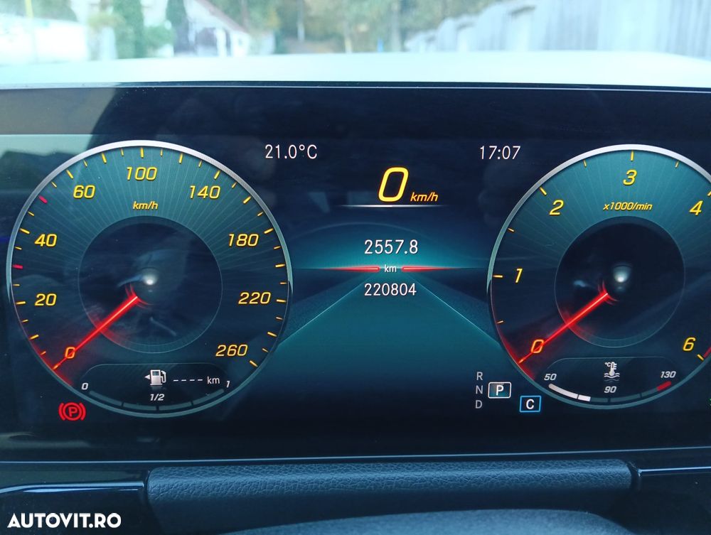 Mercedes-Benz GLA 200 d 4MATIC 8G-DCT AMG Line - 29