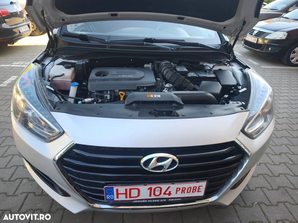 Hyundai i40 Kombi blue 1.7 CRDi Premium - 11