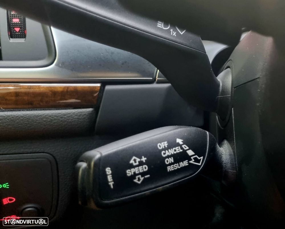 Audi A6 Allroad 3.0 TDi quattro Excl. S tronic C.Diesel - 29