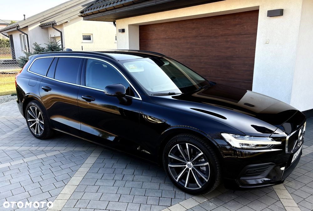 Volvo V60 B4 B Momentum Pro - 2