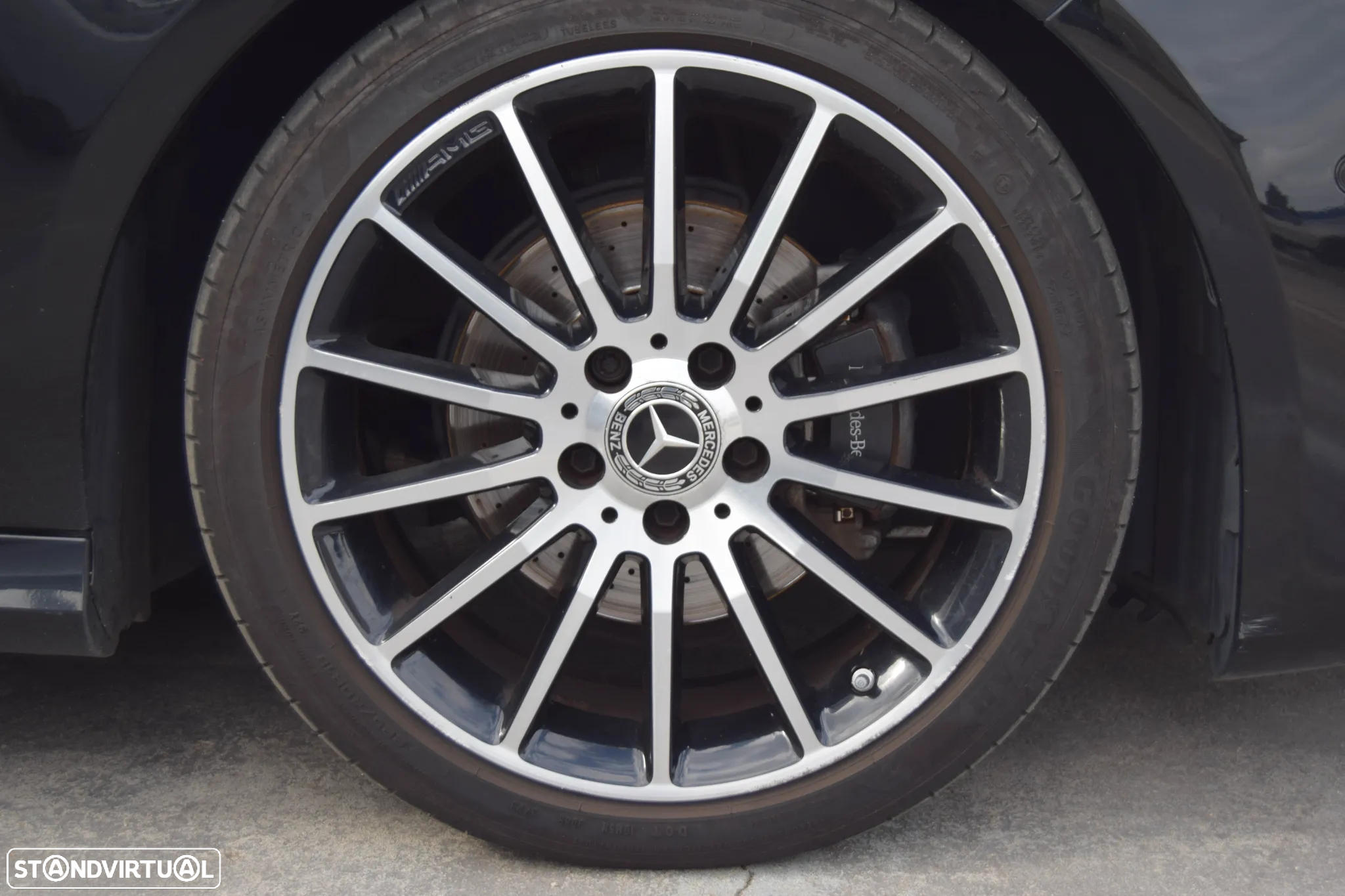 Mercedes-Benz CLA 200 d AMG Line - 11