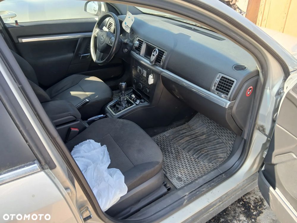 OPEL VECTRA C lift z167 Z19DTH 150KM F40 silnik skrzynia napęd sanki belka wahacz wahacze zacisk zaciski zwrotnica piasta kopyto mc person amortyzator sprężyna maglownica most dyfer głowica wtrysk wtryski przepustnica przepływomierz pompa wody cewka - 7
