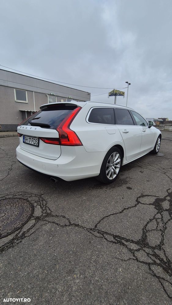 Volvo V90 D3 Momentum - 5