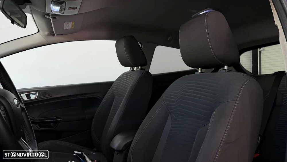 Ford Fiesta 1.0 EcoBoost Business - 24