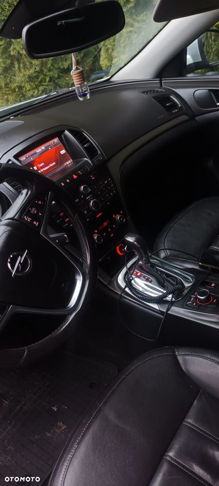 Opel Insignia 2.0 CDTI Automatik 150 Jahre - 24