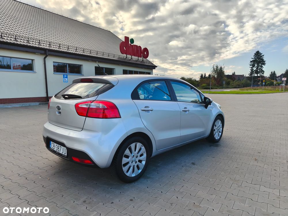 Kia Rio 1.2 XL - 3