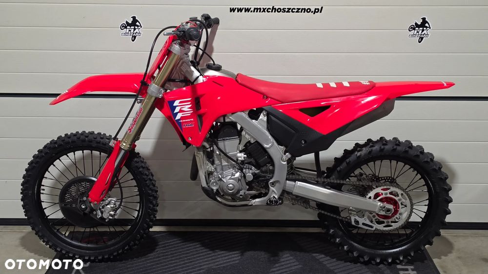 Honda CRF - 7