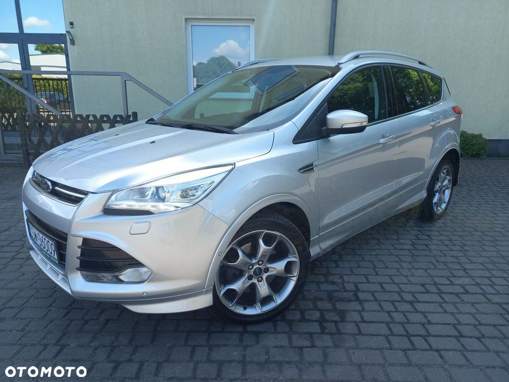 Ford Kuga 2.0 TDCi 2x4 Titanium - 4