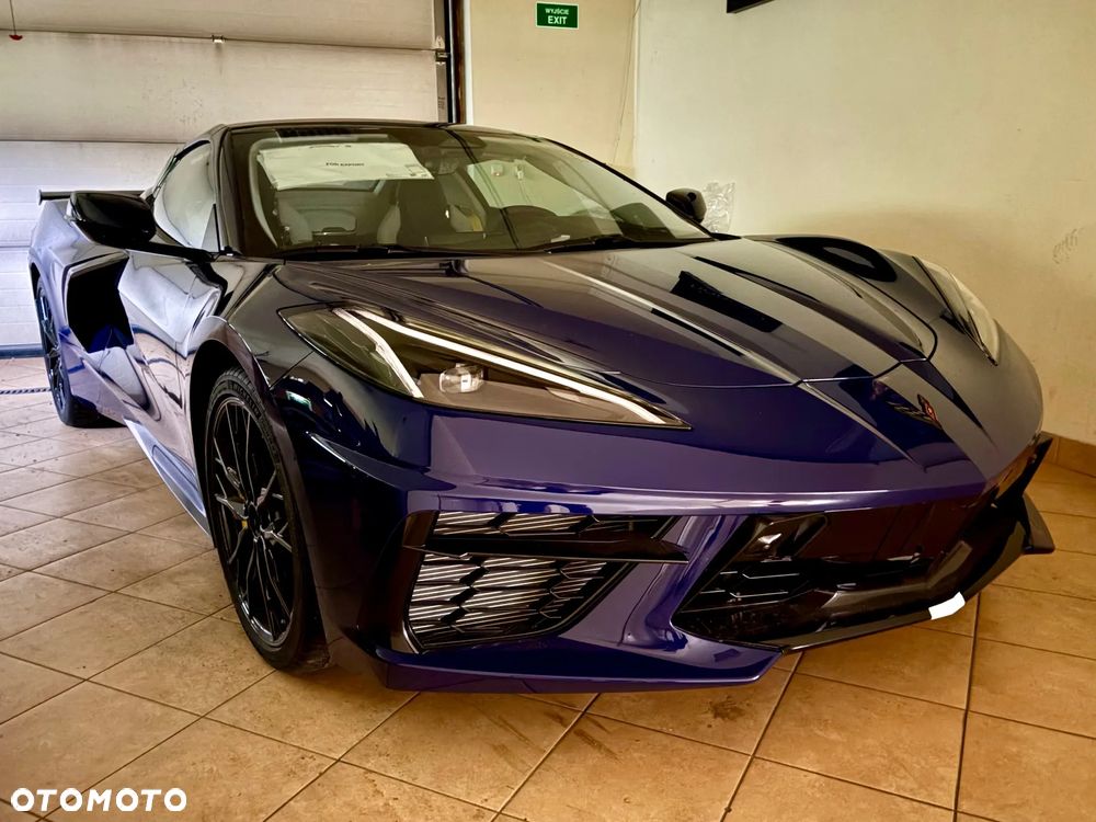 Chevrolet Corvette - 1
