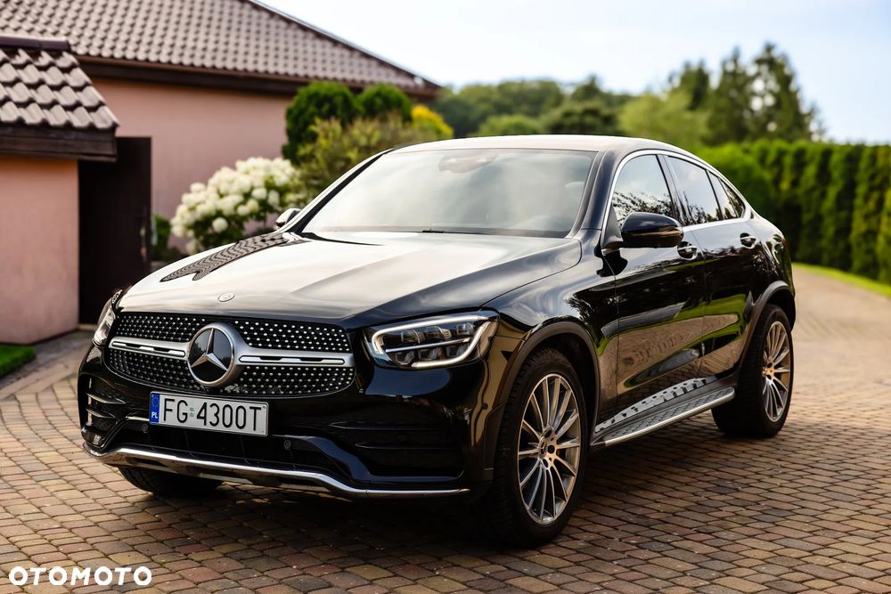 Mercedes-Benz GLC - 1