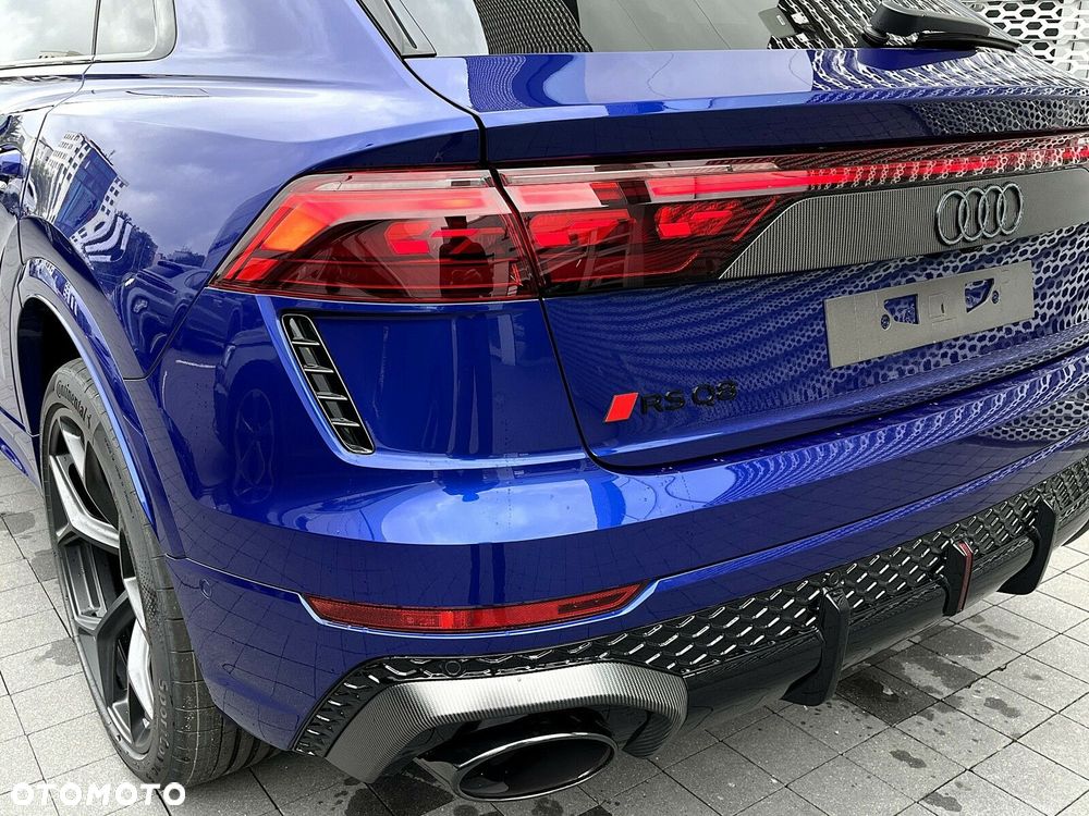 Audi RS Q8 - 16