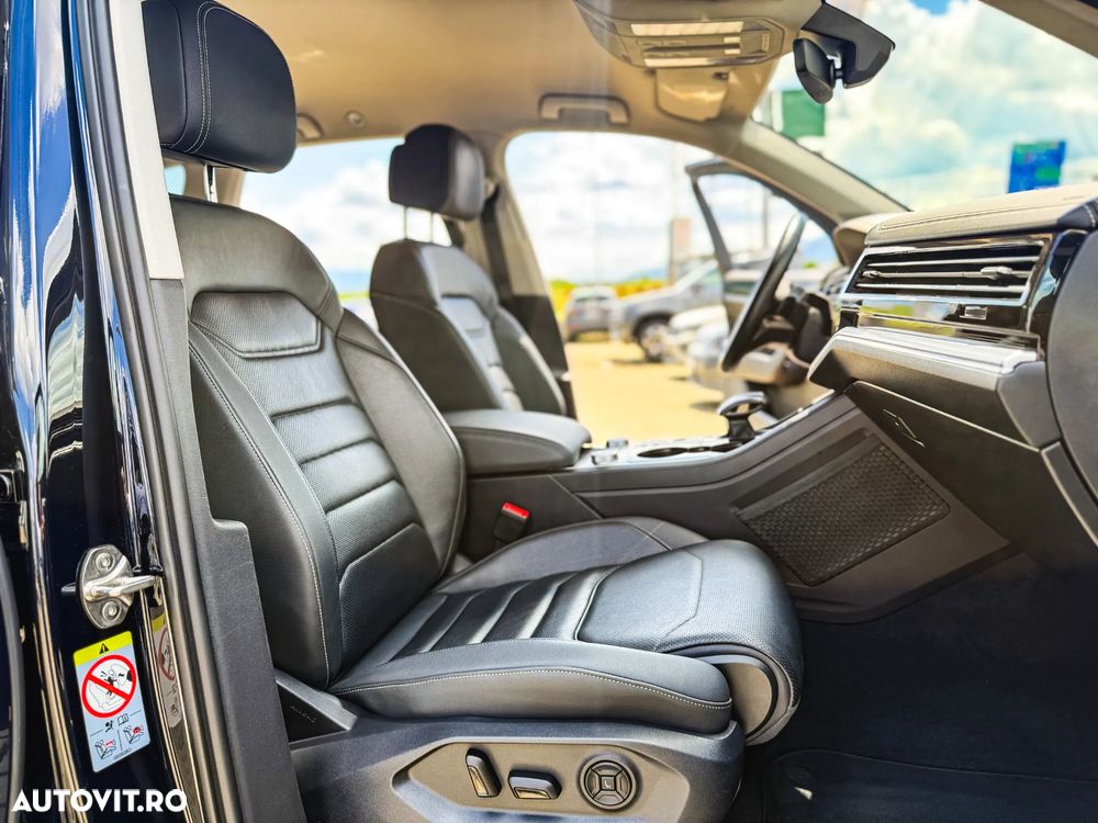 Volkswagen Touareg V6 TDI Elegance - 13