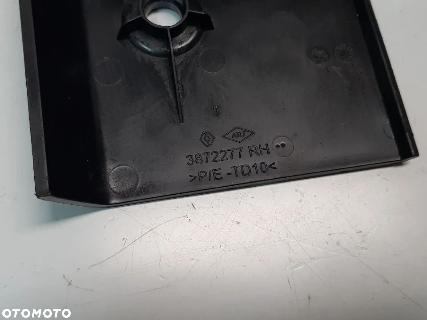 OSŁONA ZAŚLEPKA PRAWY TYŁ PRAWA RENAULT CAPTUR II 3872277 RH - 4