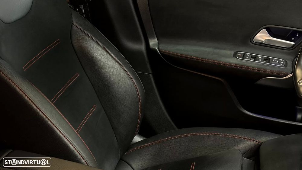 Mercedes-Benz CLA 180 d - 35