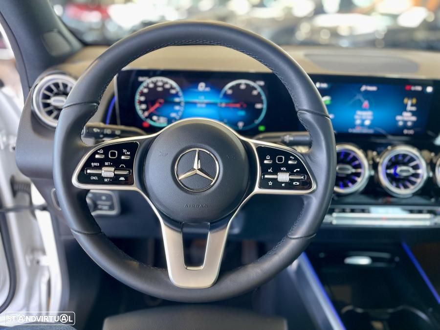 Mercedes-Benz EQB 300 4Matic Progressive - 14