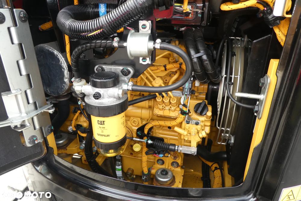 Caterpillar 302,7 Z NIEMIEC SPECIAL EDITION - 16