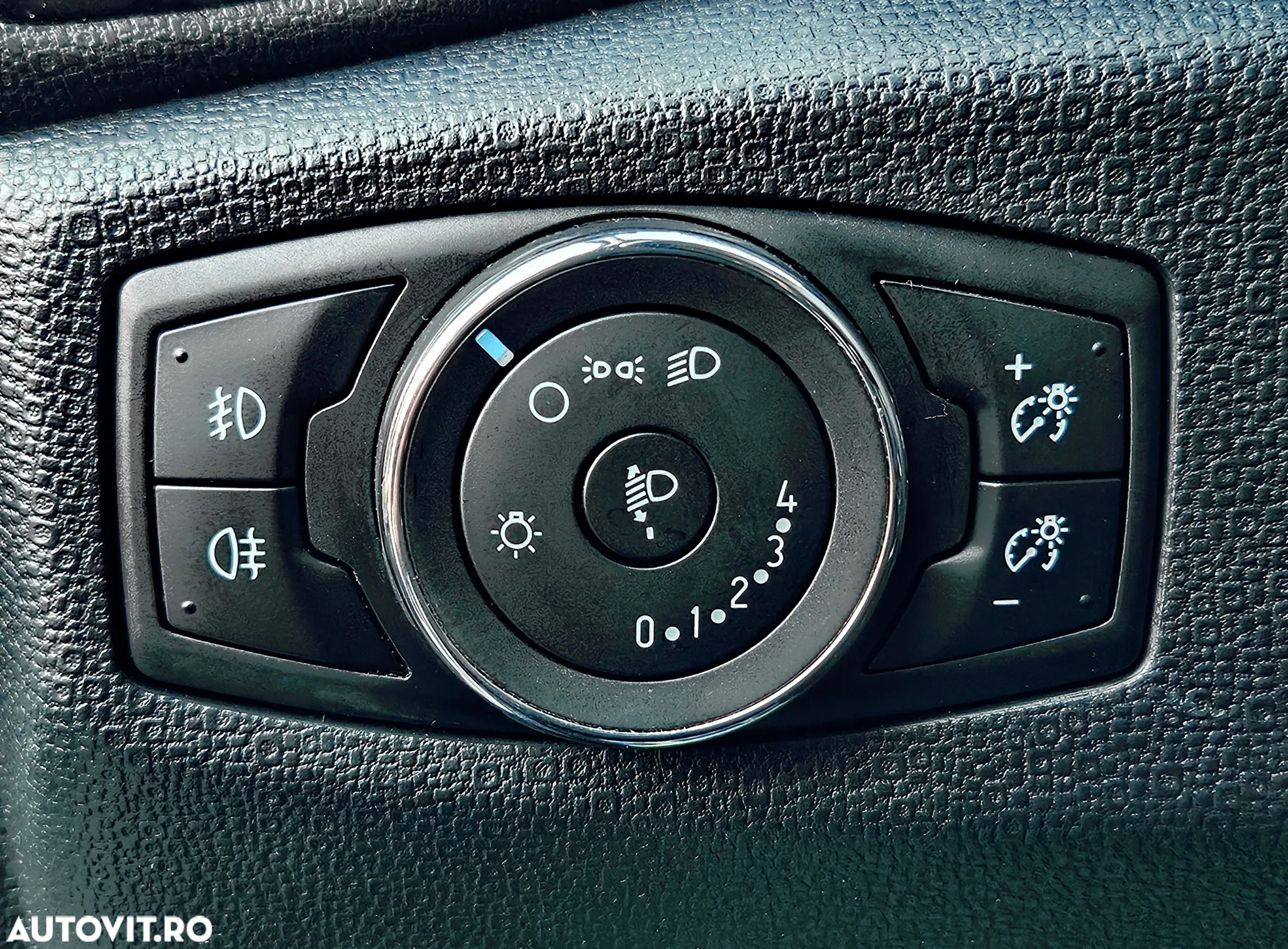 Ford EcoSport - 21