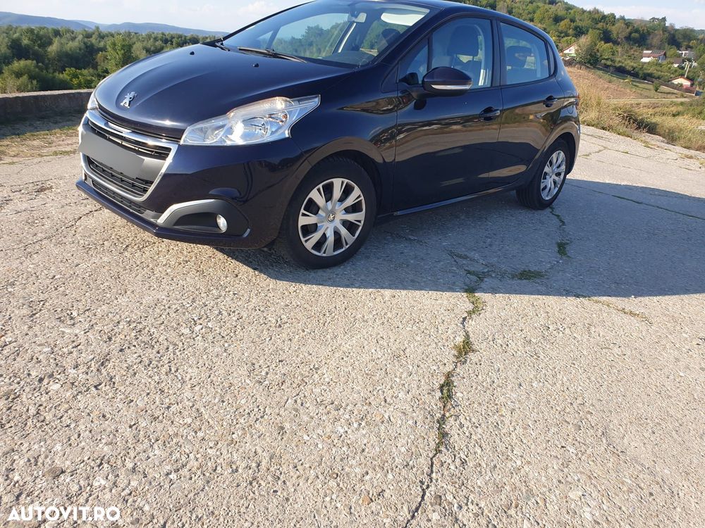 Peugeot 208 1.6 e-HDi FAP STT Allure - 3