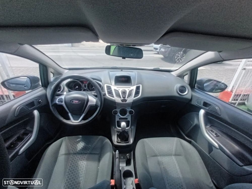 Ford Fiesta 1.25 Titanium - 9
