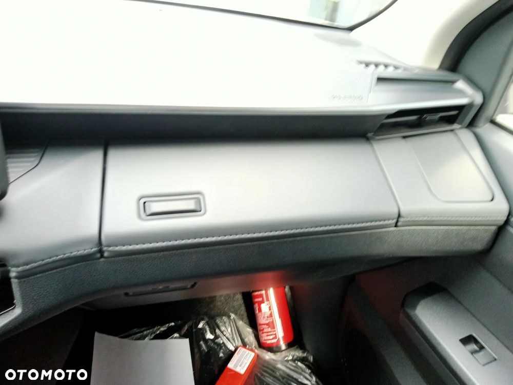Toyota Hilux 2.8 D-4D mHEV Double Cab Executive 4x4 - 17