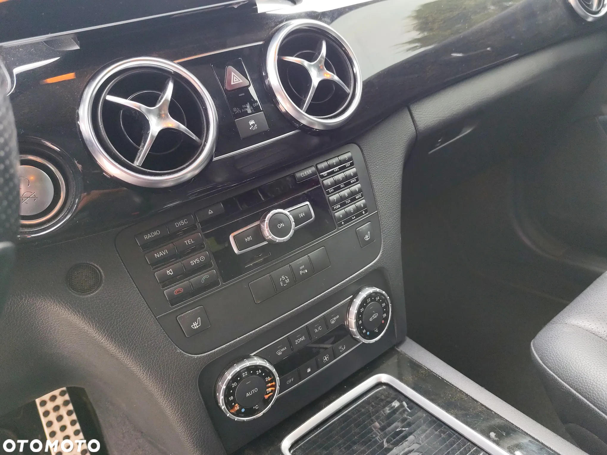 Mercedes-Benz GLK 250 CDI DPF 4Matic BlueEFFICIENCY 7G-TRONIC SPORT EDITION - 34