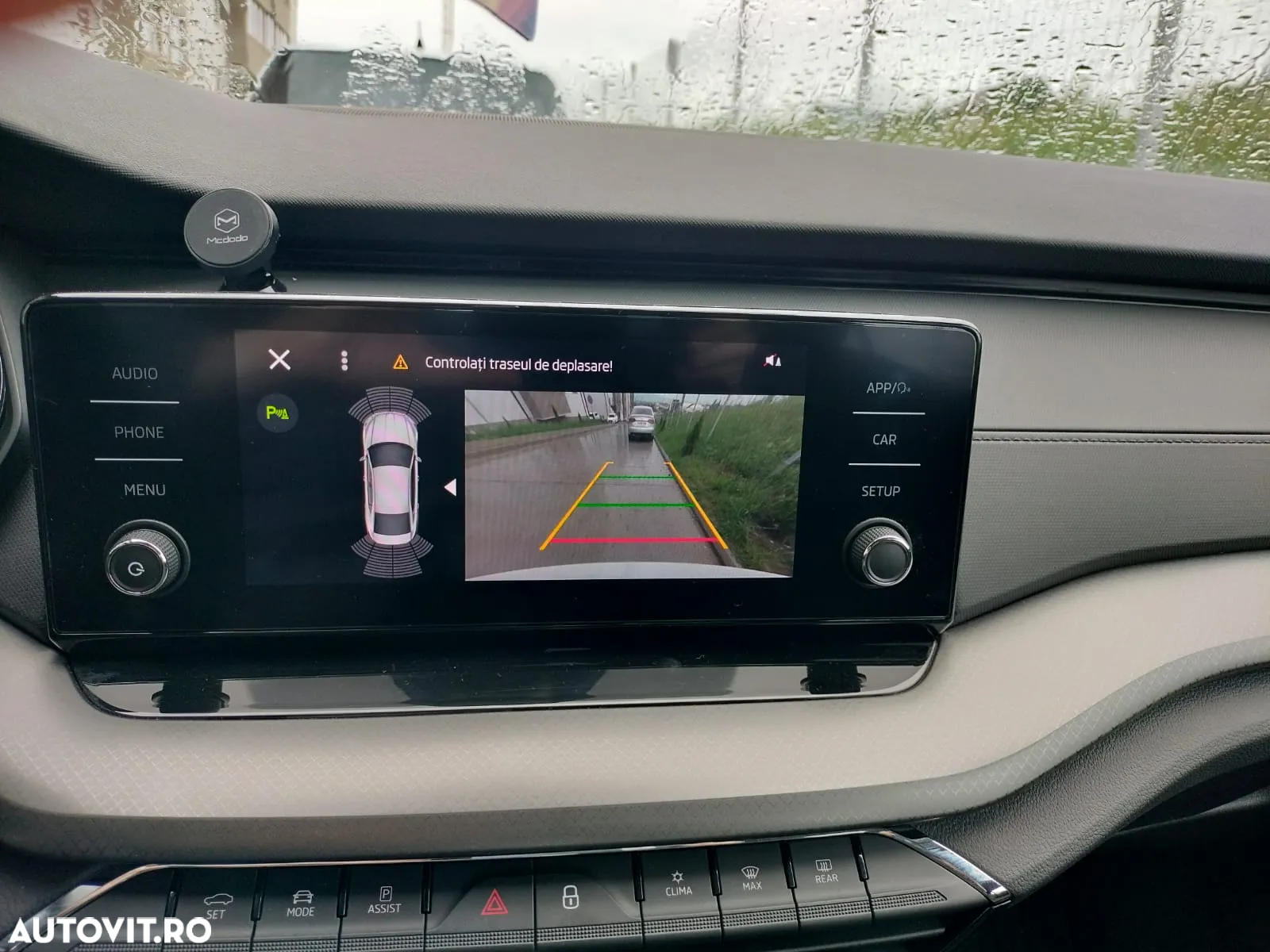 Skoda Octavia 2.0 TDI DSG Ambition - 9