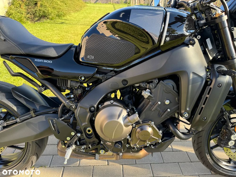 Yamaha XSR - 25