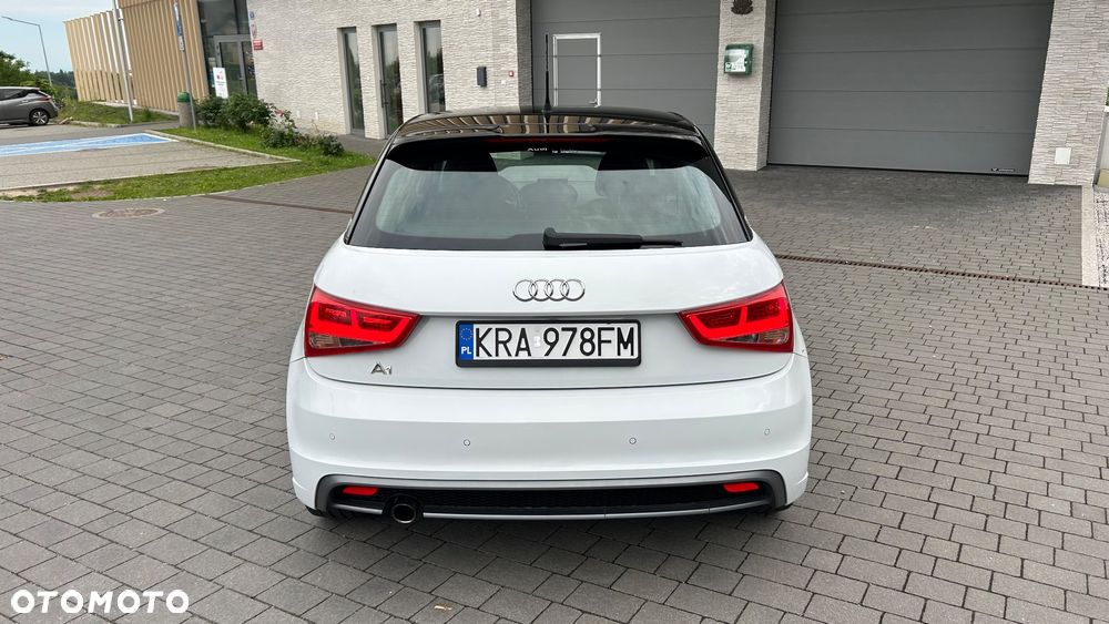 Audi A1 Sportback 1.2 TFSI S line Sportpaket - 8