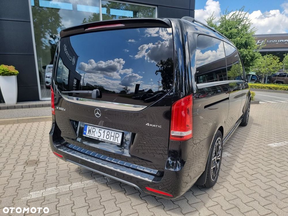 Mercedes-Benz Klasa V 300 d 4-Matic Exclusive 9G-Tronic (d³ugi) - 13